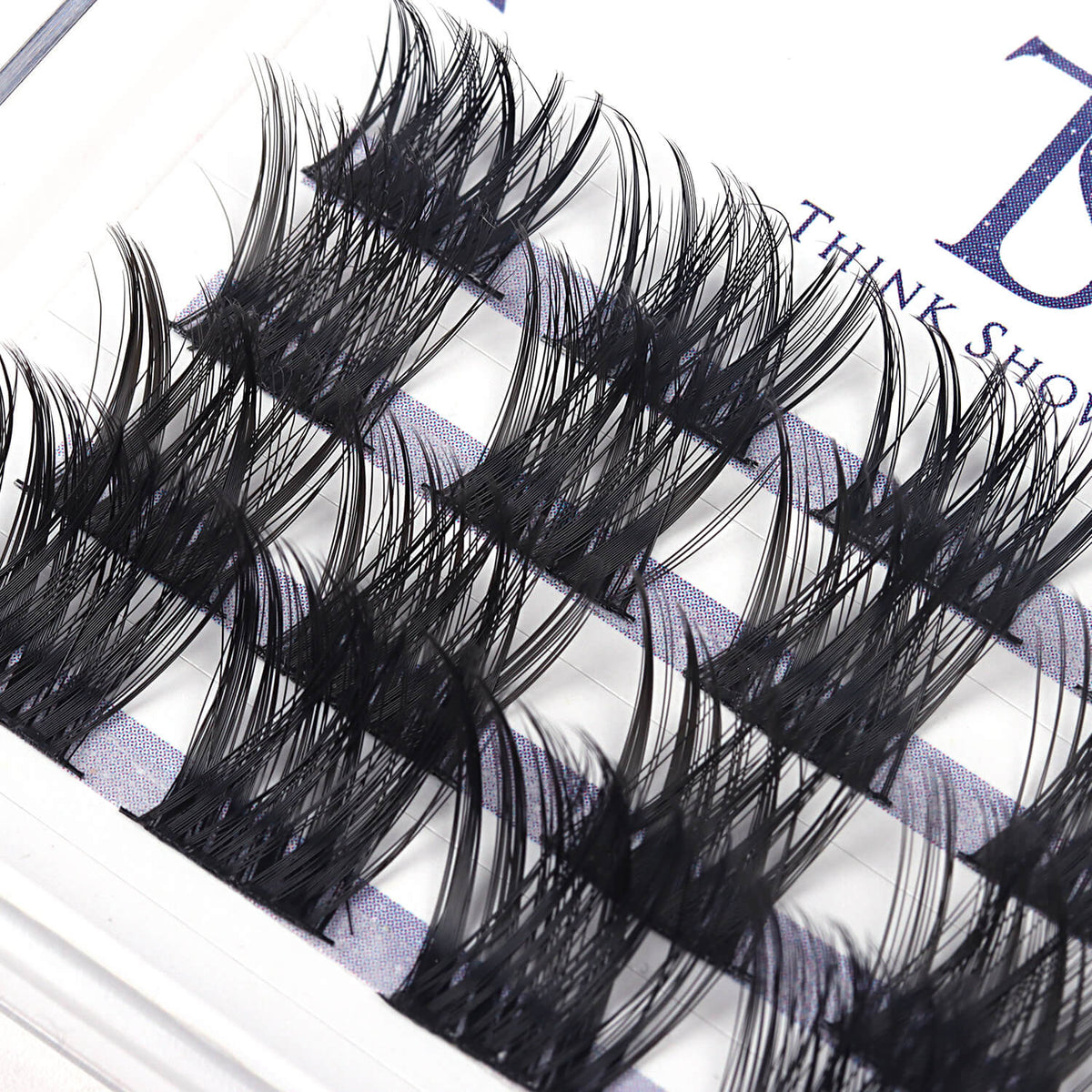DIY Lashes At Home! Pluto Mini (32 Clusters)